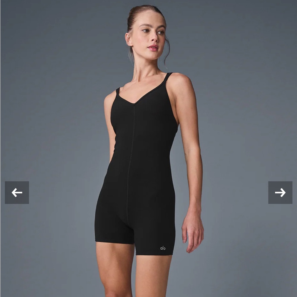 ALO Yoga Black Fitted Romper Jumpsuit
